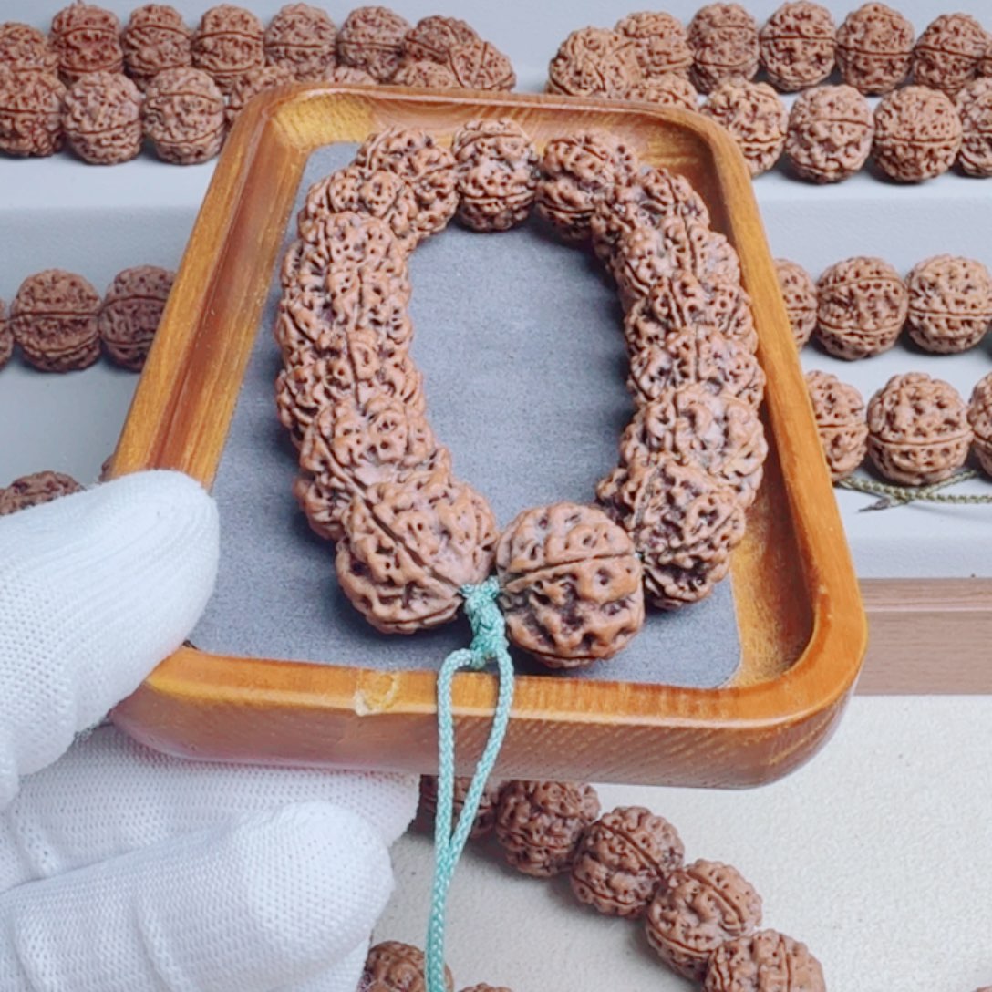 秋***天金刚菩提吊坠原生态雪山铁籽五星蜂窝双龙订制20姜黄皮