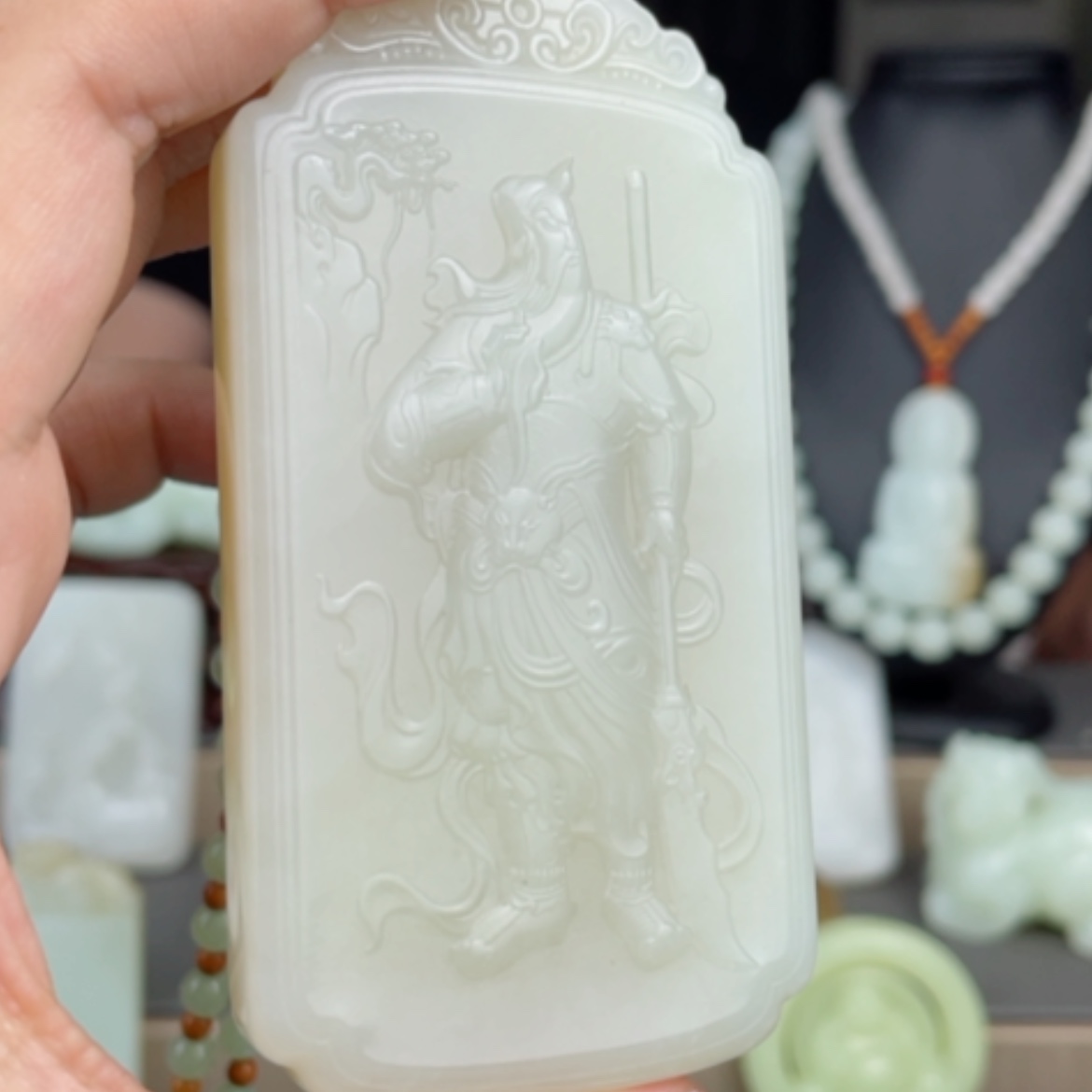 【闪购商品】颈饰未镶嵌和田玉