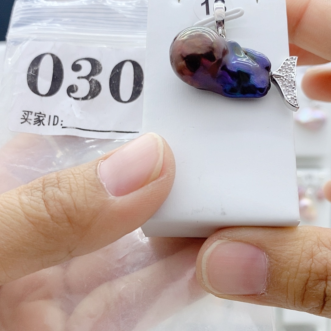 颈饰钛钢淡水珍珠