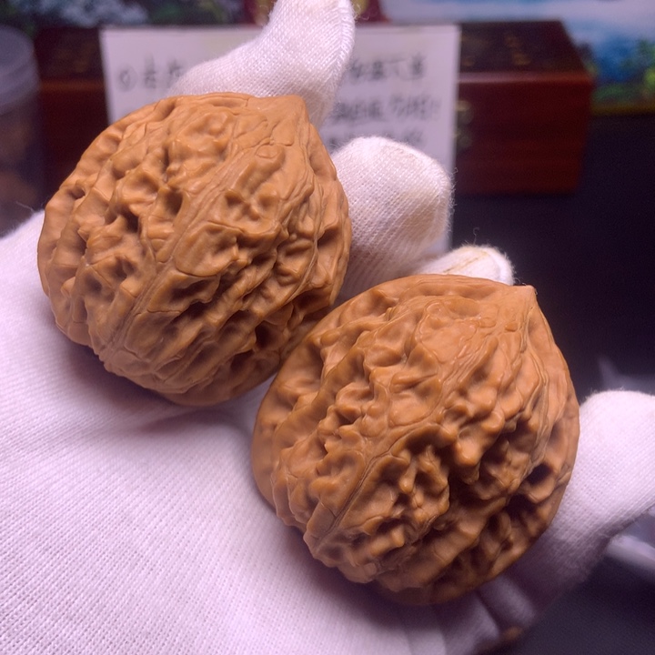 文玩核桃吊坠文玩核桃老款儿鸡心38尺