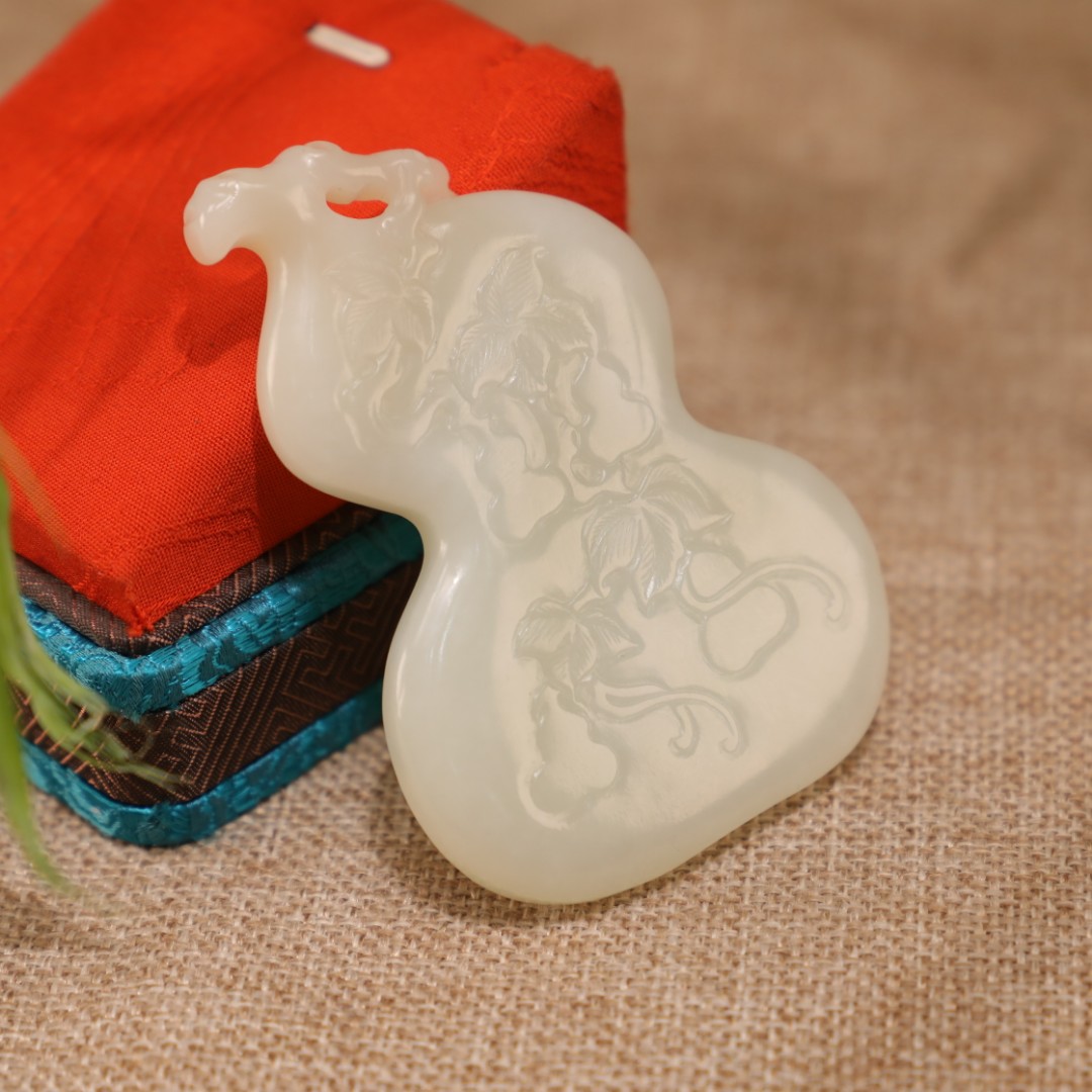 250527045/博古通今/集古藏今/和田玉葫芦摆件/古董首饰