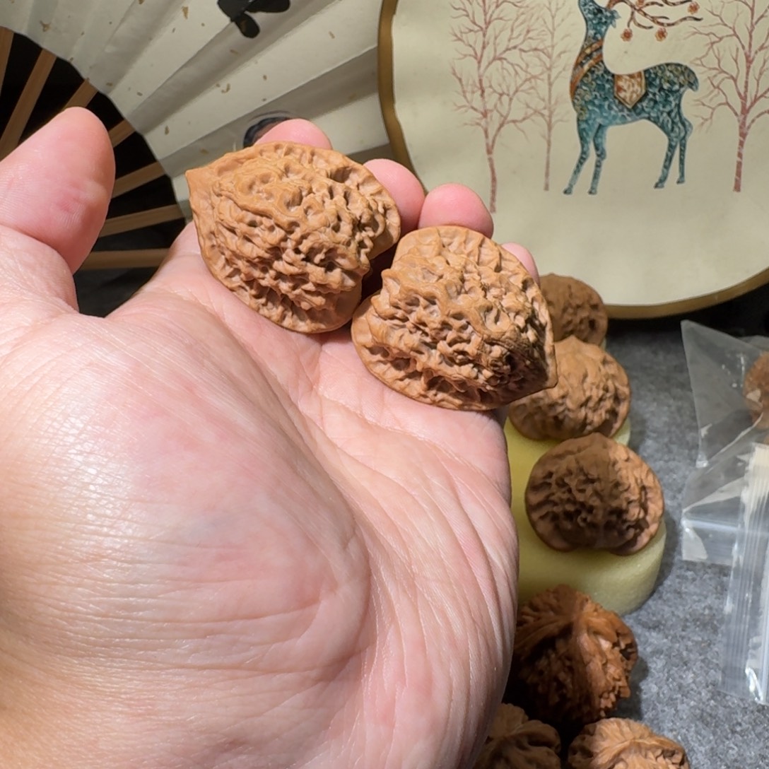 文玩核桃吊坠37观音肚