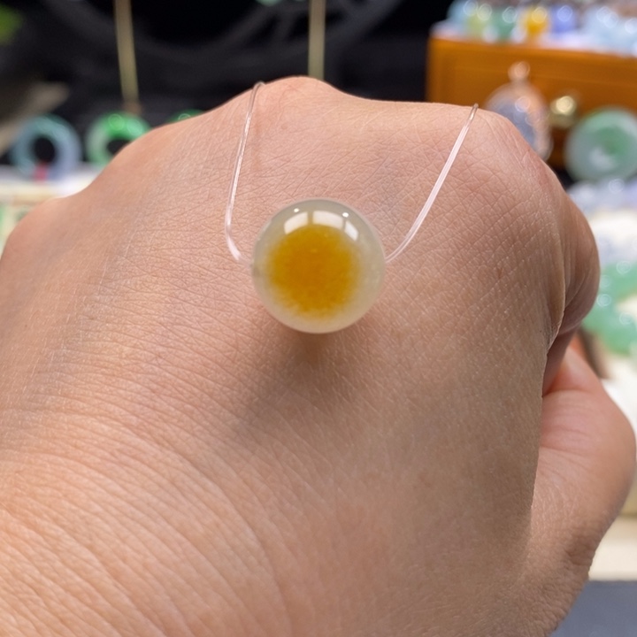 翡翠吊坠(不含链)未镶嵌翡翠冰飘一抹黄珠卡12.8