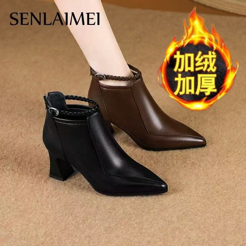 【万达撤柜仓】加绒短靴女秋冬新款粗跟尖头时尚高跟鞋中跟女靴