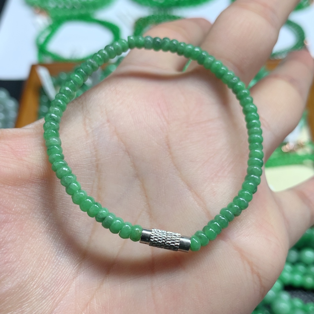 未镶嵌手链翡翠翡翠