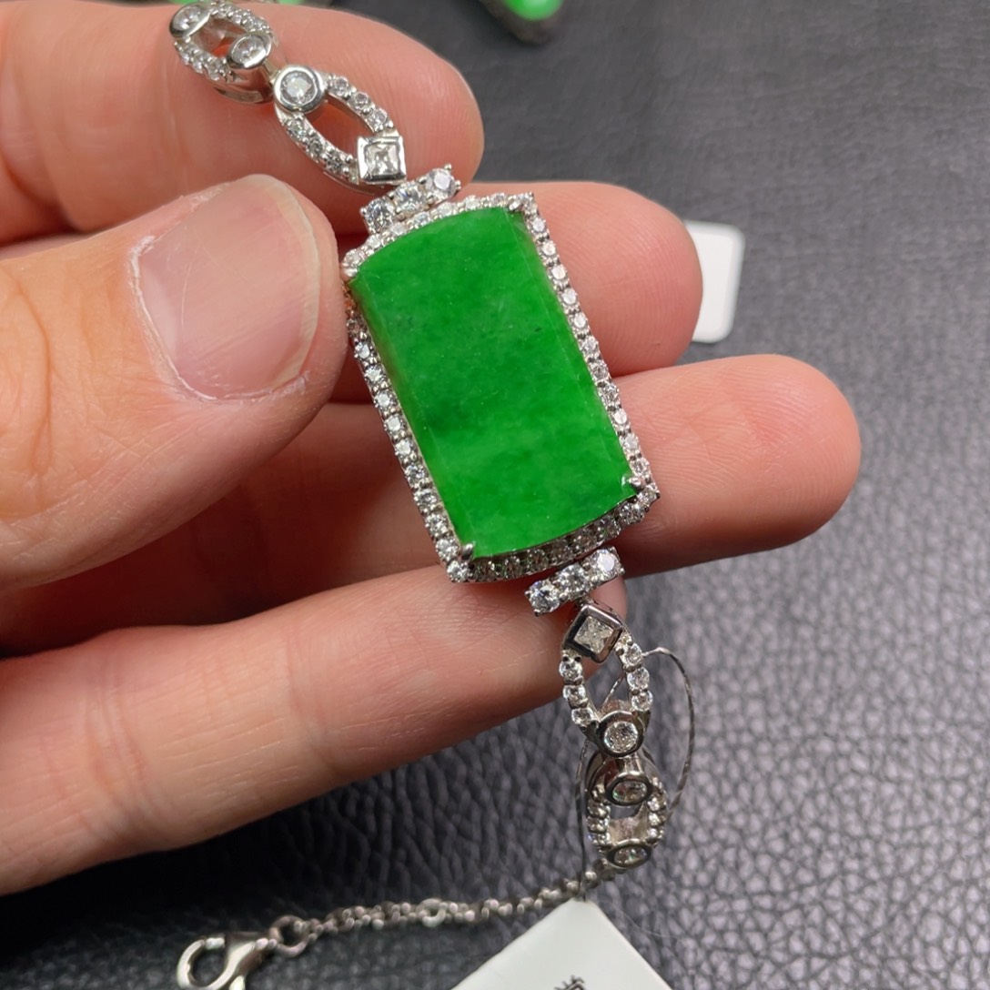 翡翠吊坠(不含链)银S925镶嵌手链
