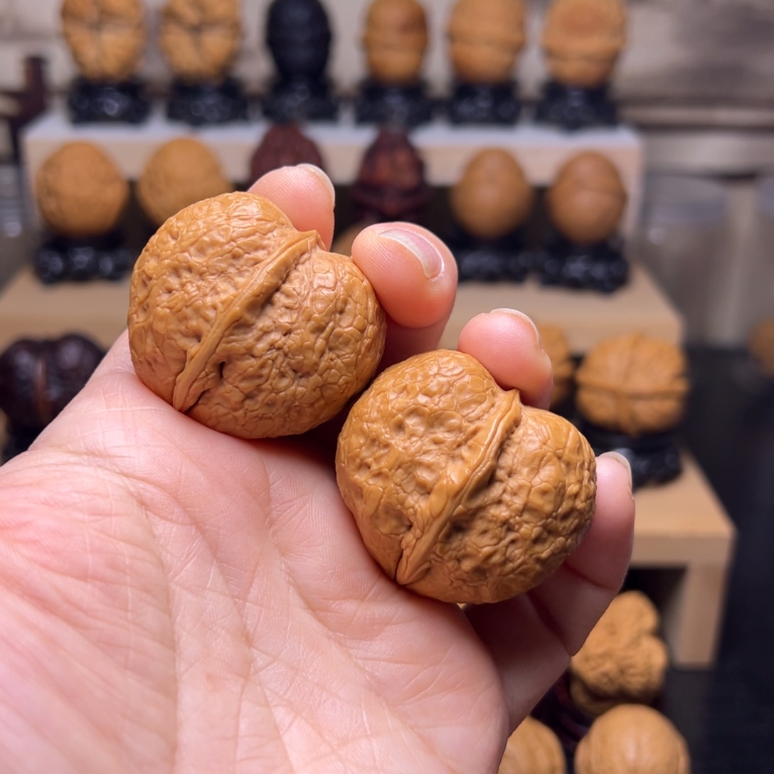 文玩核桃吊坠4w峭壁元宝