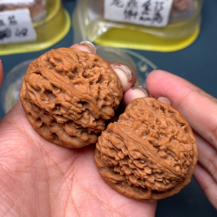 文玩核桃把件41-18228-9