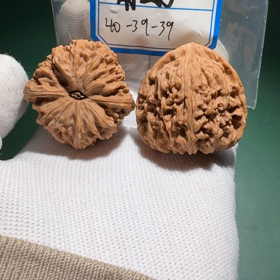 吊坠文玩核桃42号三角h