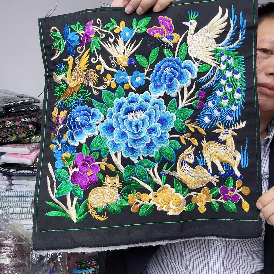 尺寸37厘米×37厘米