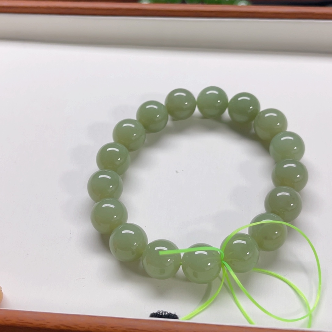 未镶嵌手链和田玉