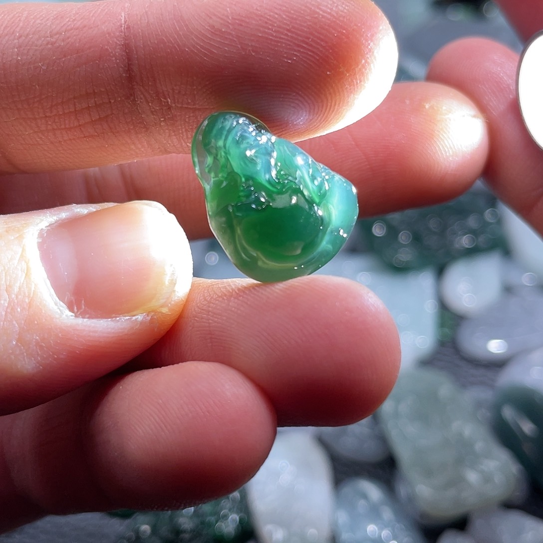 【闪购商品】翡翠颈饰未镶嵌翡翠