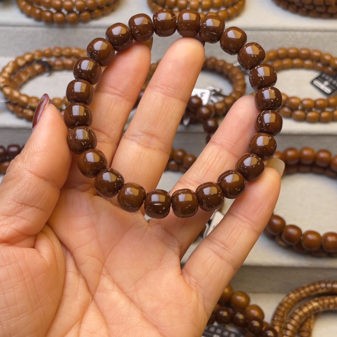 阿***飞手串紫金鼠紫金鼠10