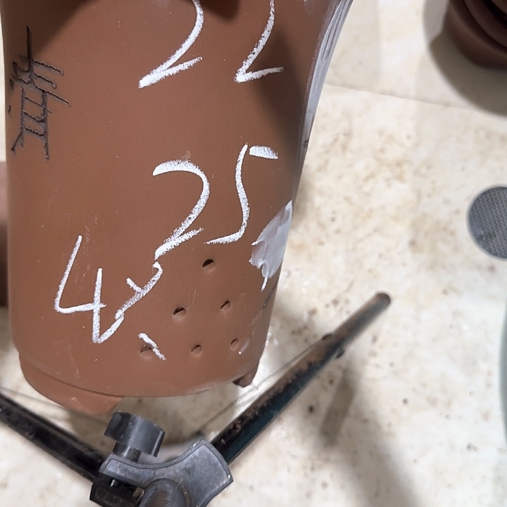 灰***灰紫砂花盆破损包赔