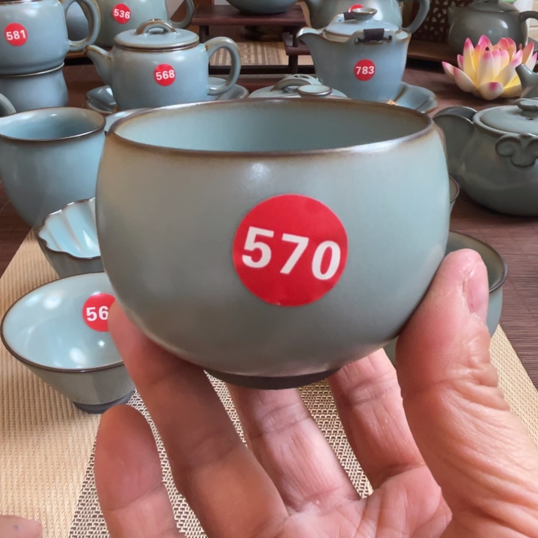 瓷片开播福利。。。。。。