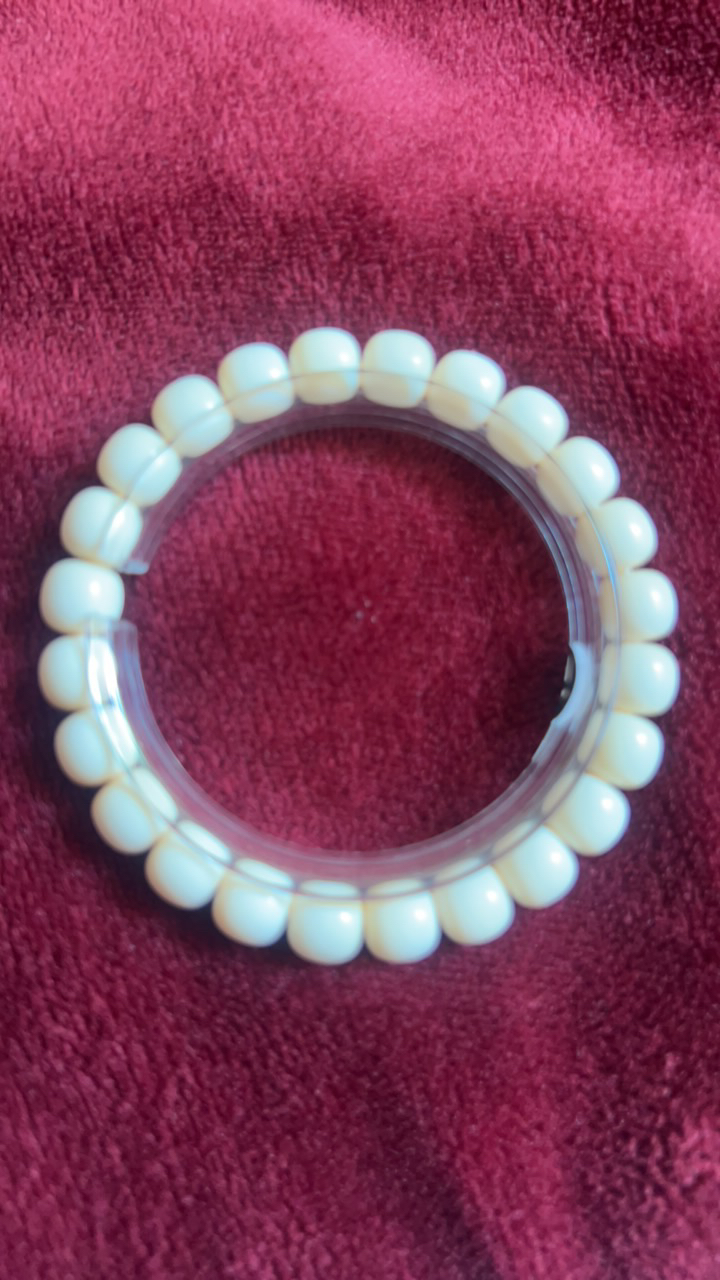 非金属仿珍珠吊坠 猛犸秋。满肉全品无瑕8×9。