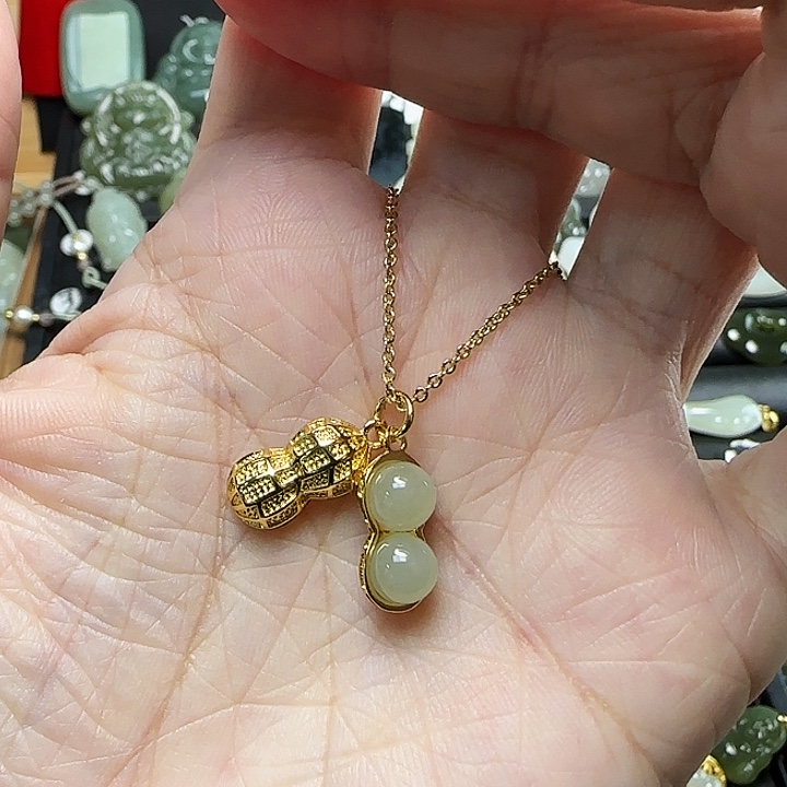 颈饰银S925镶嵌和田玉