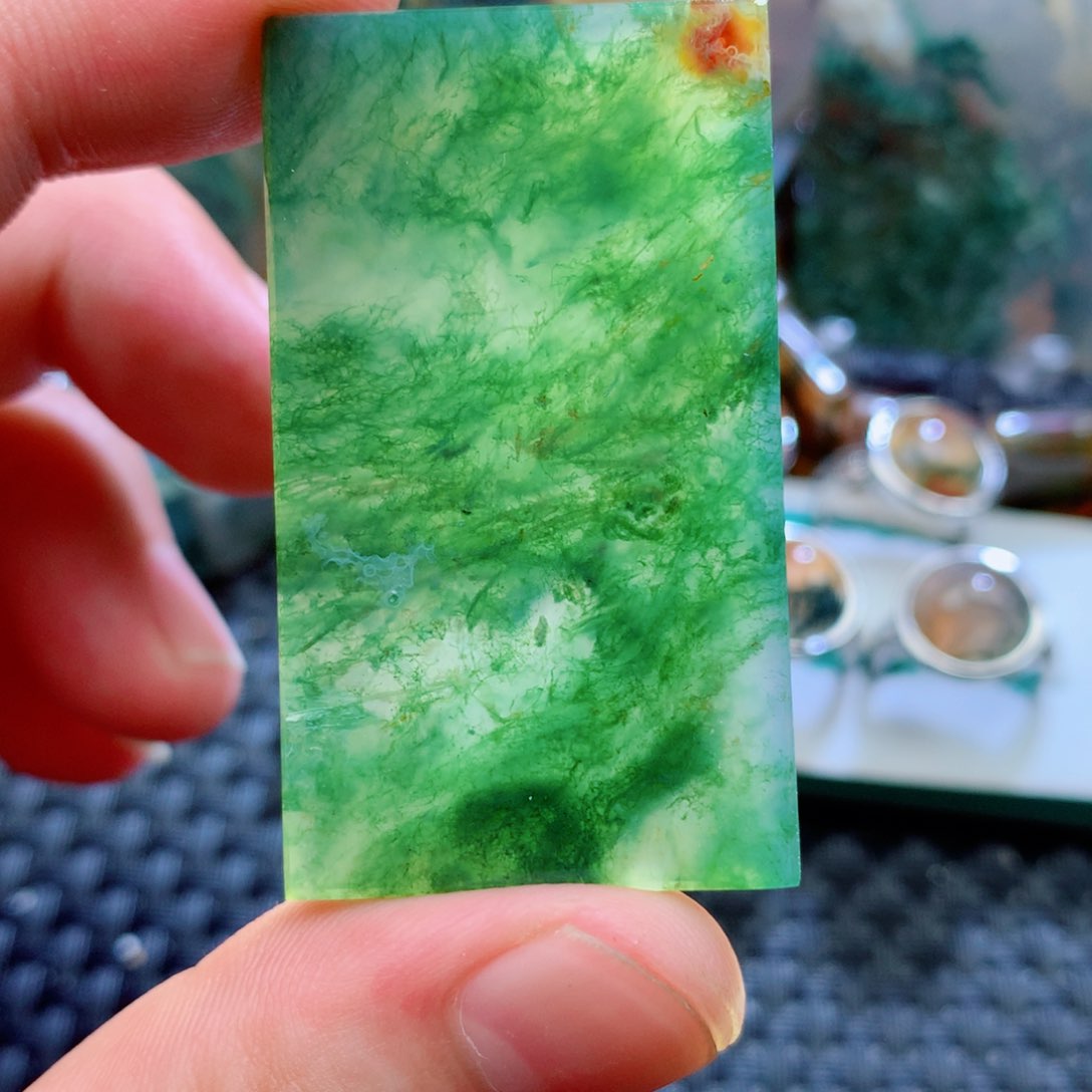 玛瑙/玉髓颈饰未镶嵌兰**泉