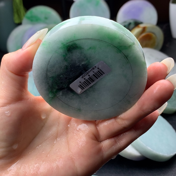 定制翡翠未镶嵌手镯