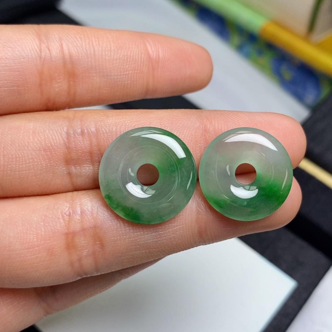 翡翠未镶嵌耳饰裸石甜甜圈