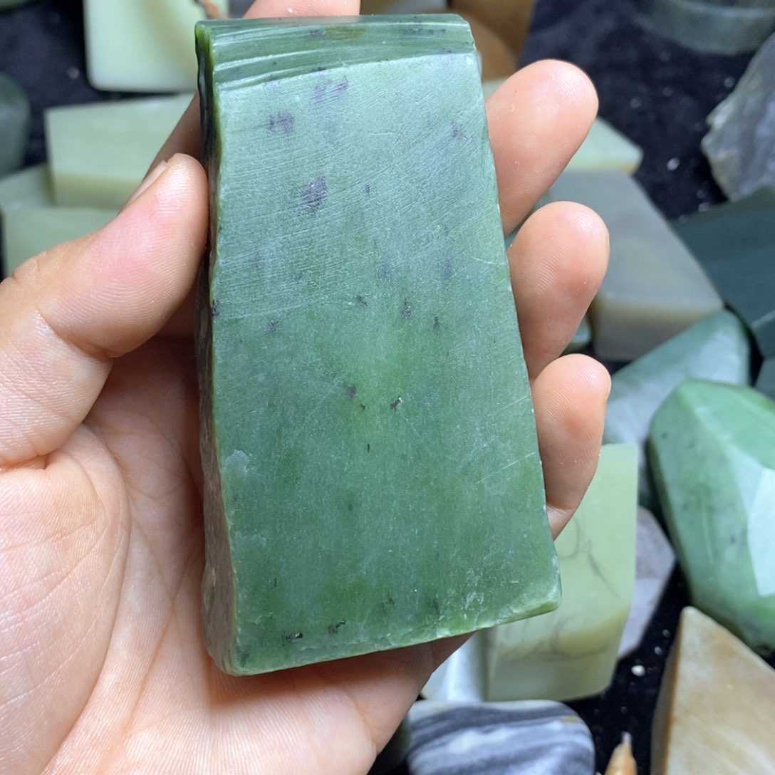 ****煜和田玉未镶嵌挂件