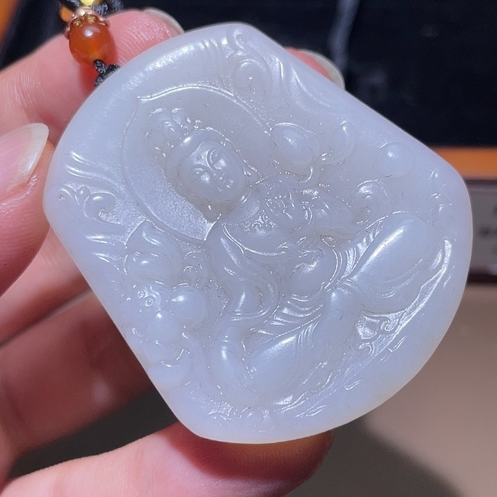 和田玉颈饰未镶嵌Y