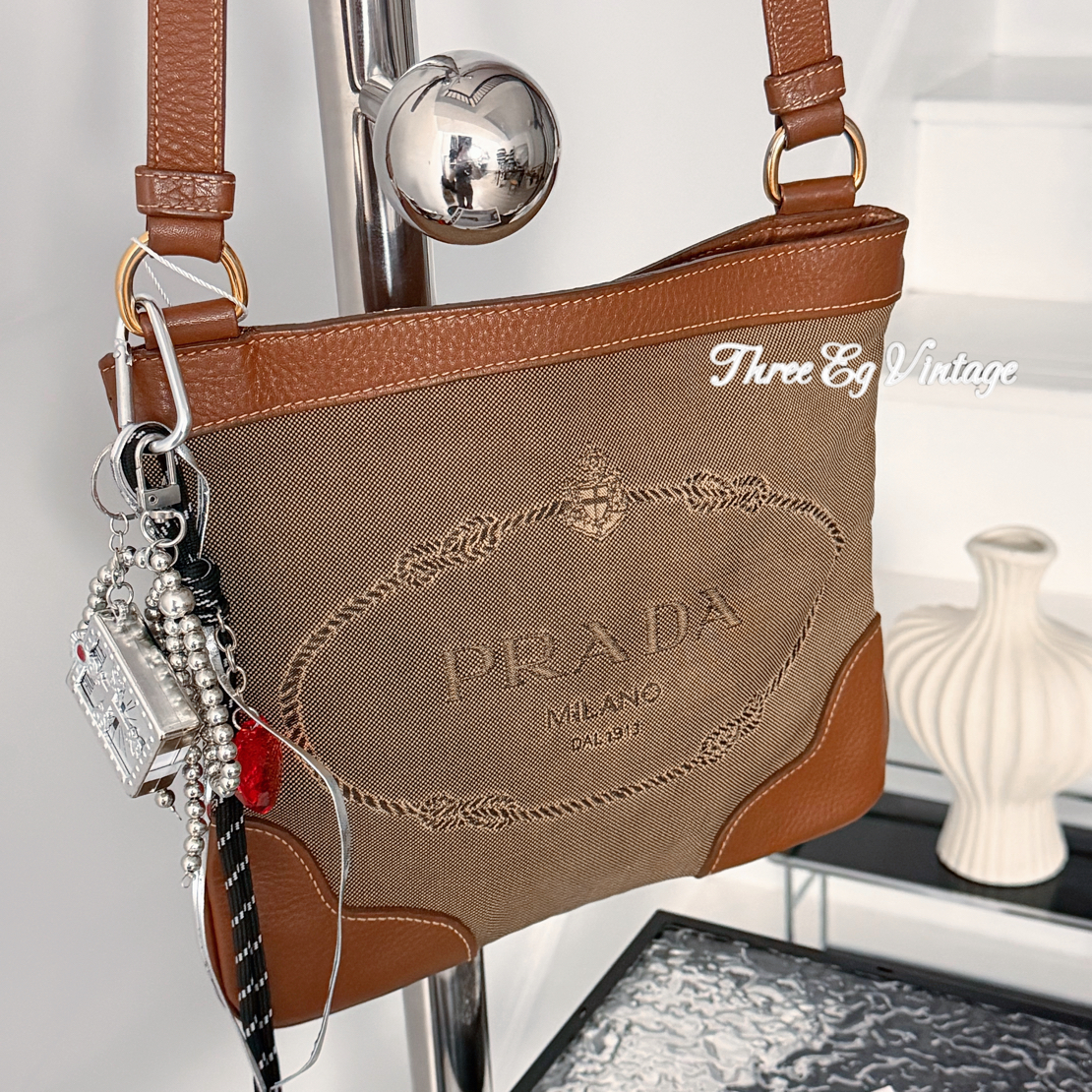 95新 Prada/普拉达 经典大logo拼棕皮方块小斜挎包/ThreeEg中古