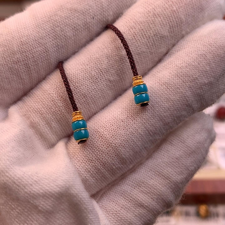 18K金镶嵌绿松石配饰j3.8