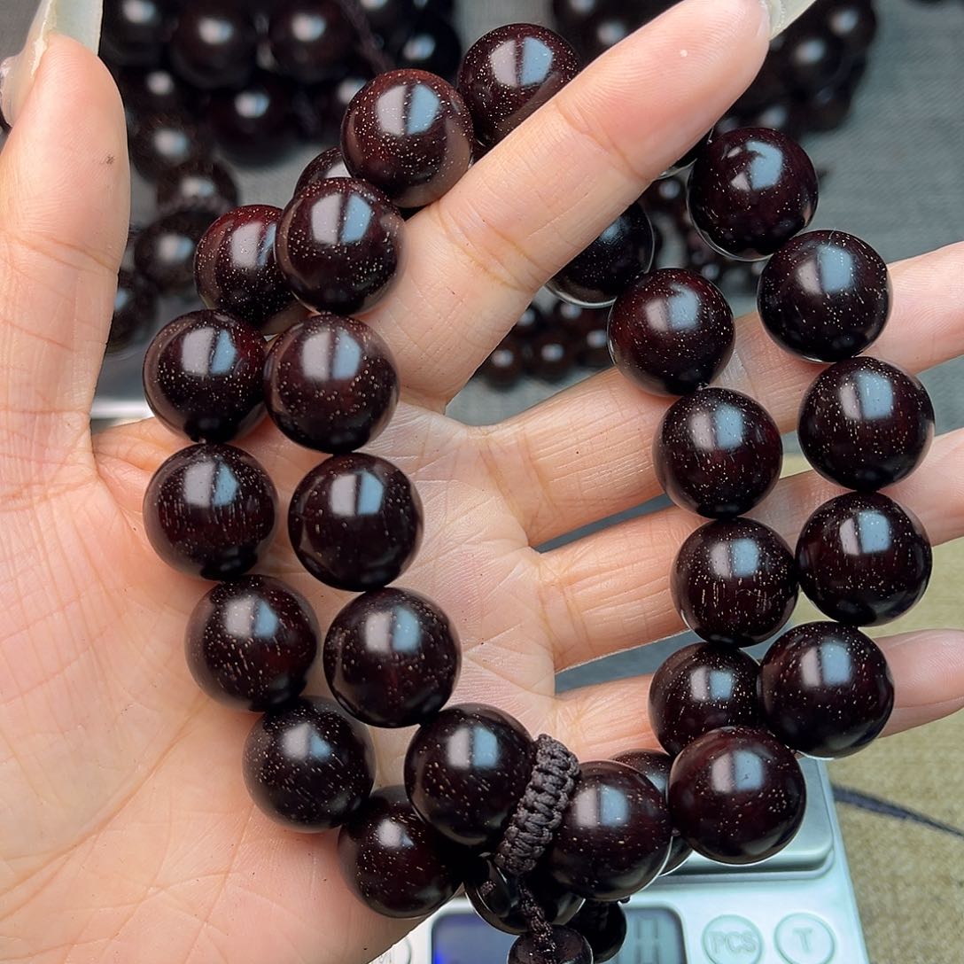 檀香紫檀（小叶紫檀）晓**夜1.5x30手持 满天星