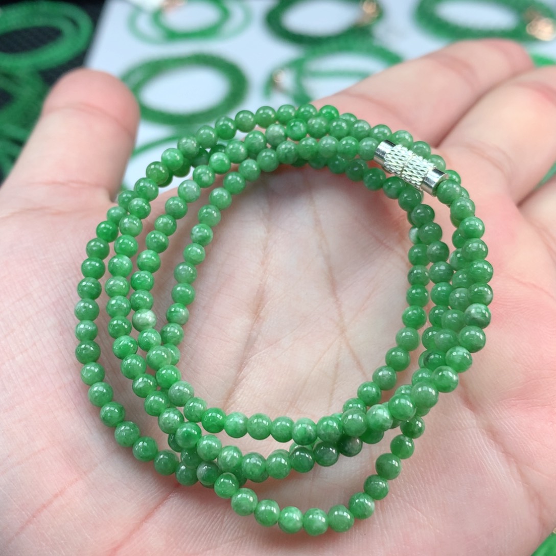 翡翠手链未镶嵌翡翠