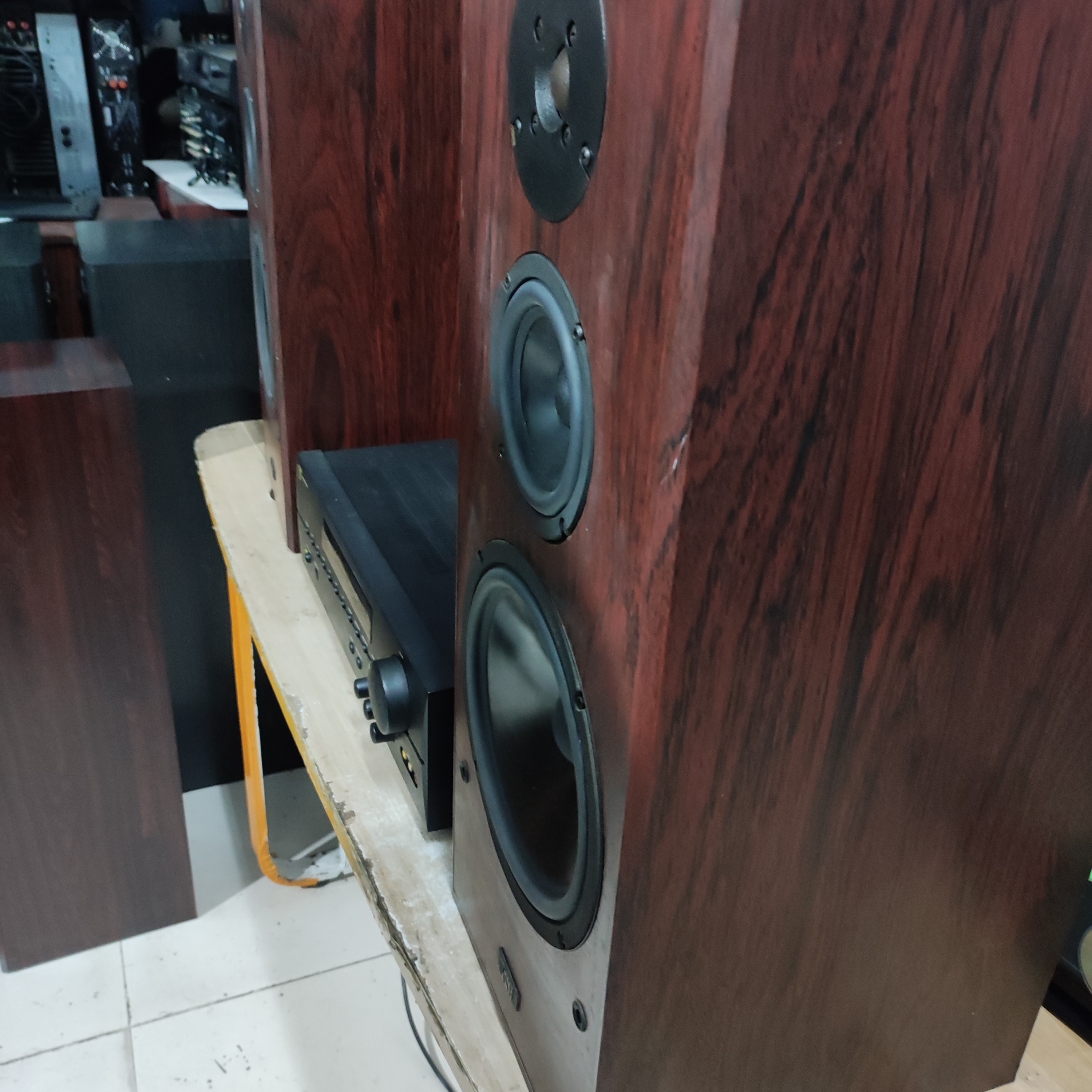 8新  二手8寸音箱运费自理