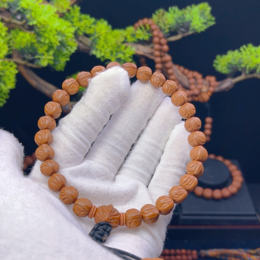 如***松桃核吊坠野生桃核