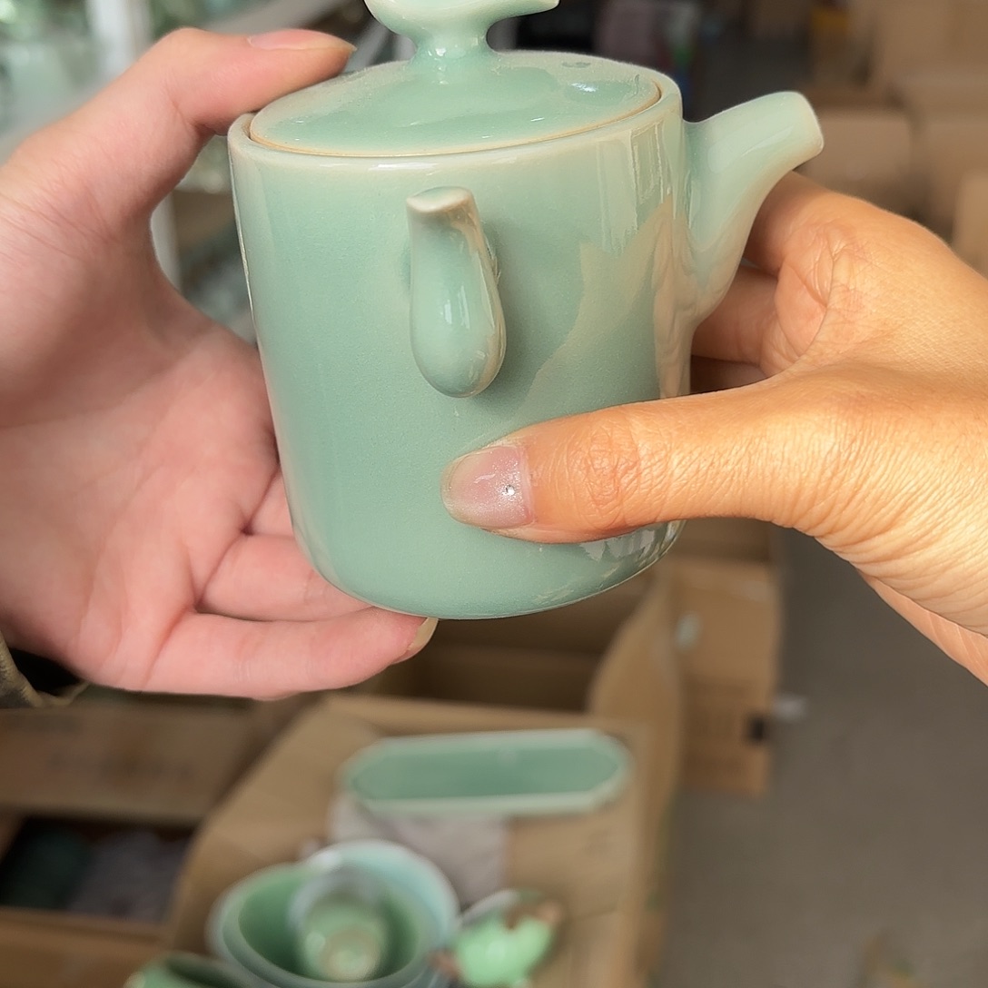 龙泉云间青瓷小米茶器