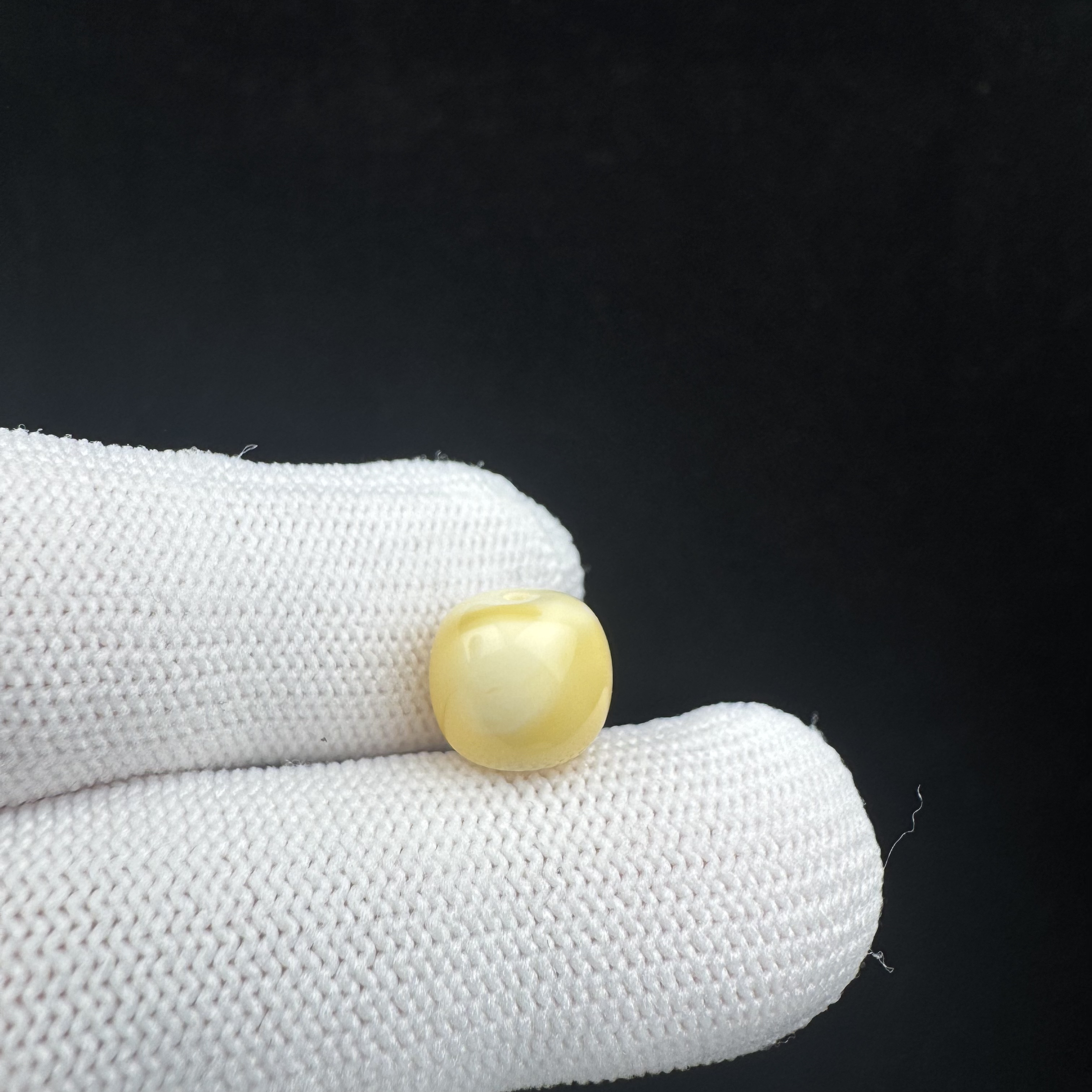 M6468天然原矿蜜蜡 老型10*9mm支持复检 假一罚十