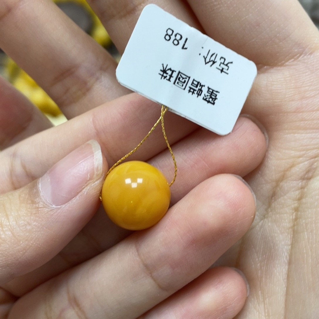 未镶嵌琥珀裸石圆珠12.8mm