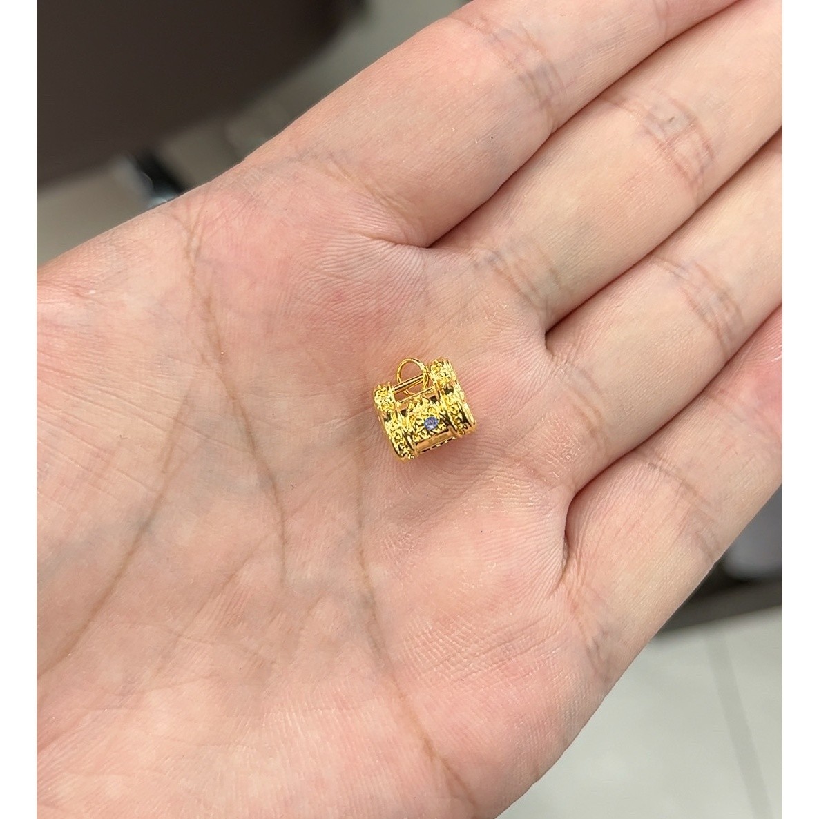 【鑫鑫甄选】足金包包精致莫桑吊坠 赠链