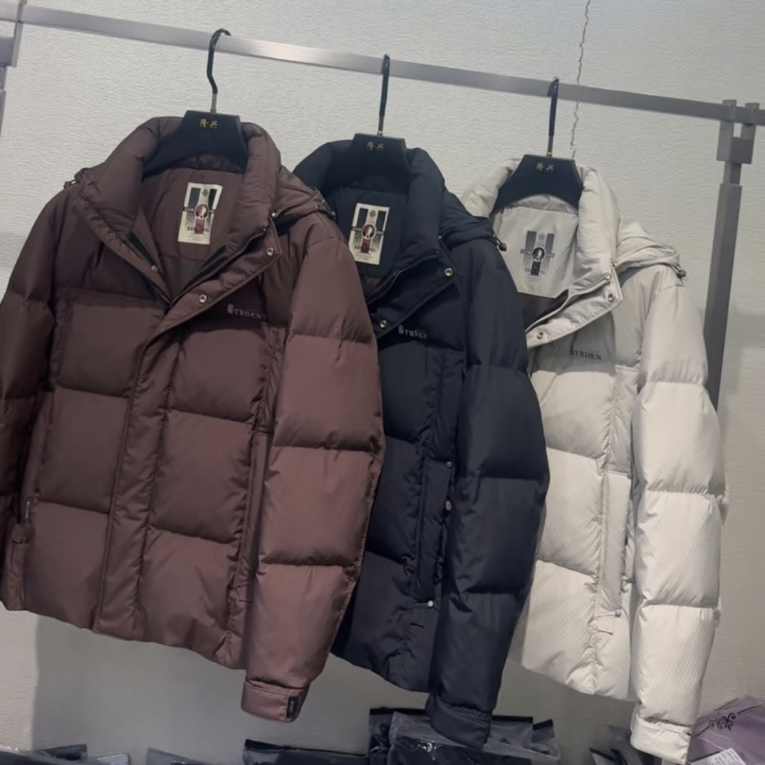 【立体钢印压花羽绒服】25年冬季连帽轻奢羽绒服新国标90绒-90105