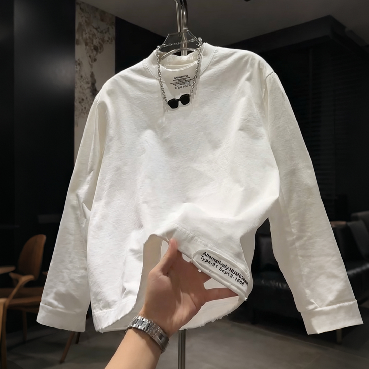 秋冬季长袖字母印花圆领破洞卫衣韩版潮流百搭男装休闲打底衫