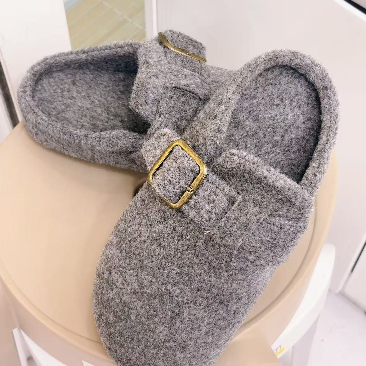 灰色半包博肯家居拖鞋