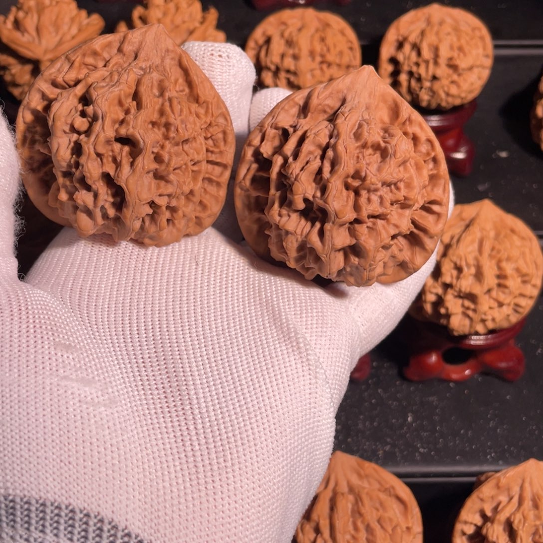 文玩核桃吊坠50官帽