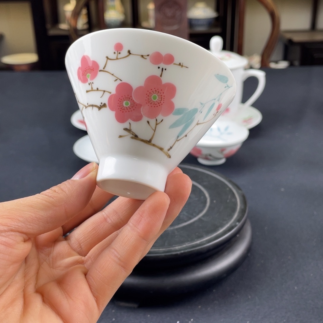 瓷片轻工业陶瓷研究所