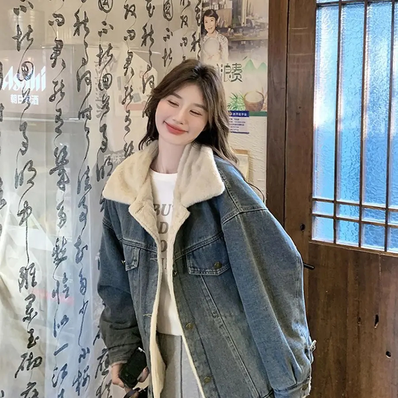 男女同款2025加厚宽松型短款加绒加厚ins冬季秋季短外套宽松女