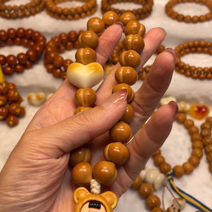 梦***光核桃手串/手链大屁桃