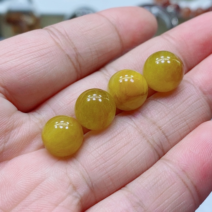 未镶嵌颈饰水晶喜****心水晶