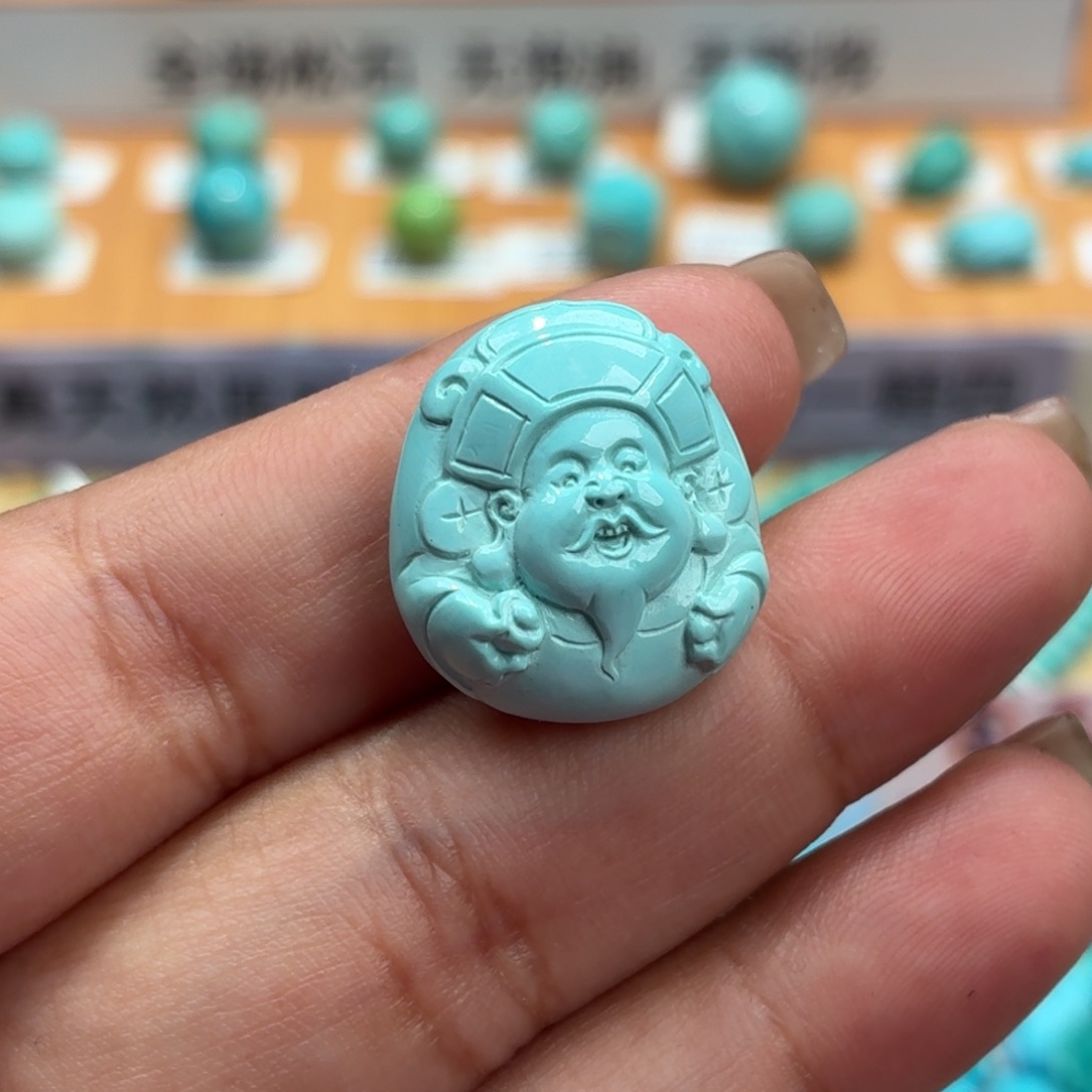 绿松石未镶嵌珠宝奇石