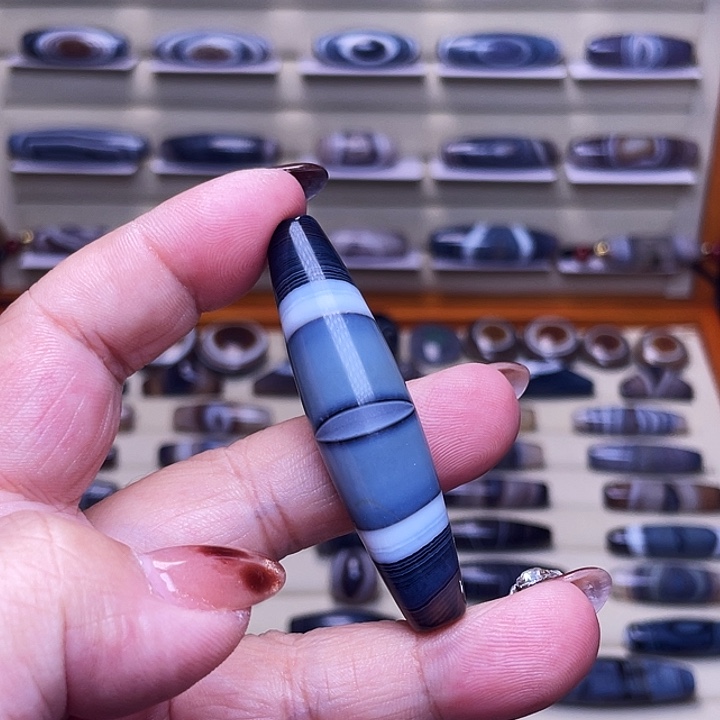 天***物玛瑙/玉髓未镶嵌颈饰