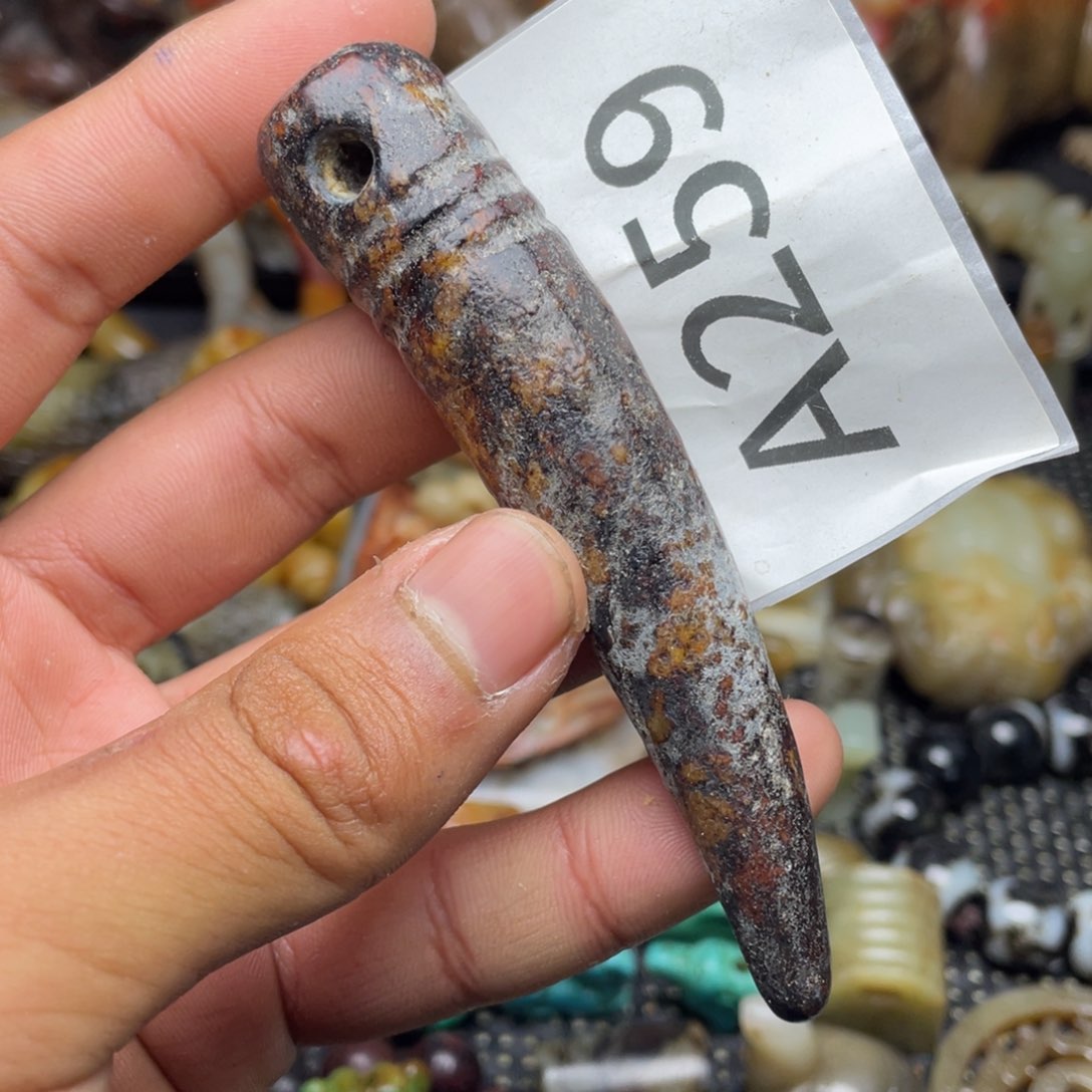 和田玉（糖玉）未镶嵌挂件