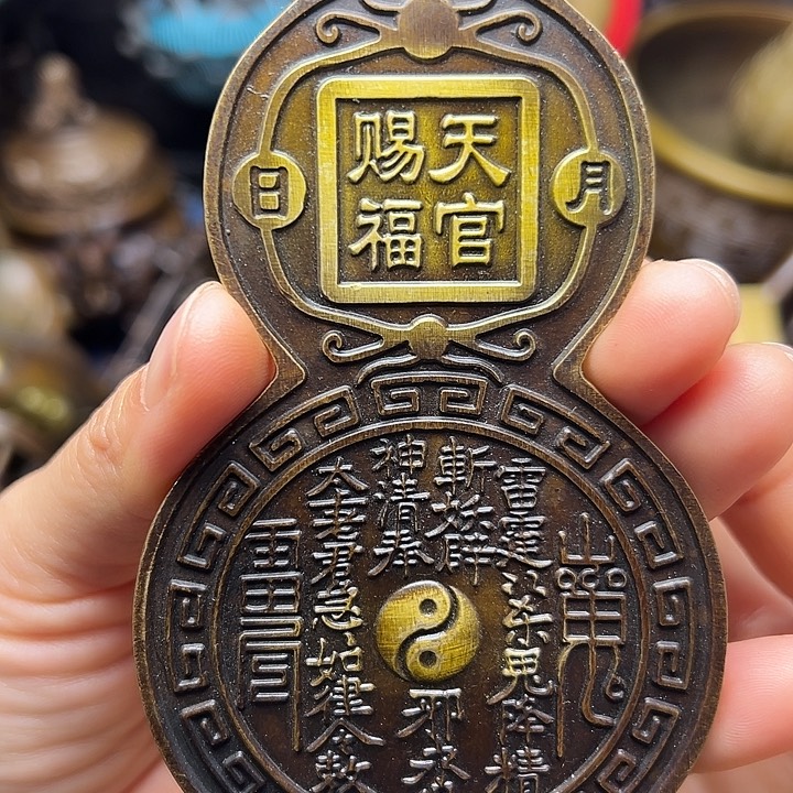 铜器摆件老王直播间