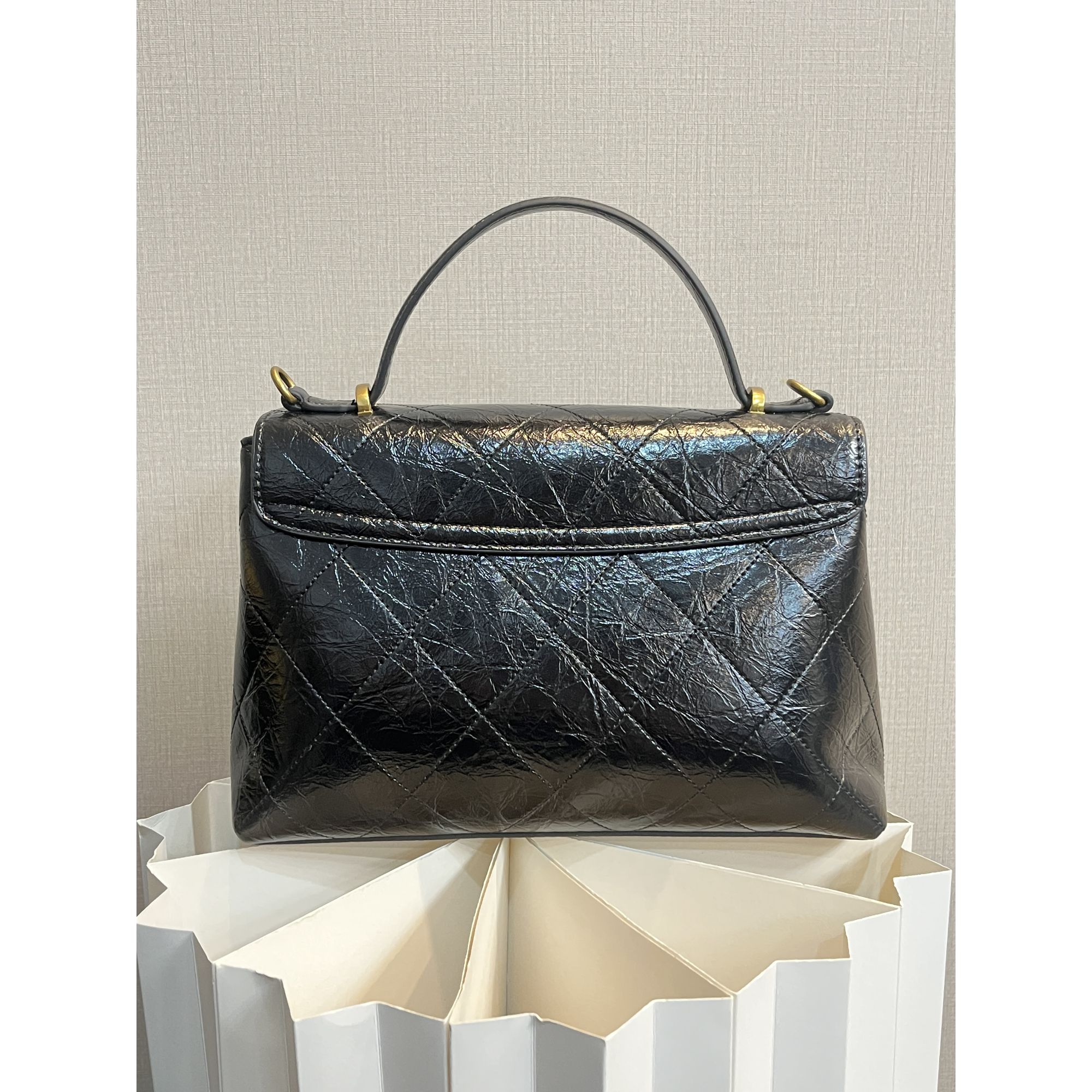 TOLEX2025新款手工时尚百搭梯形手提女包黑色