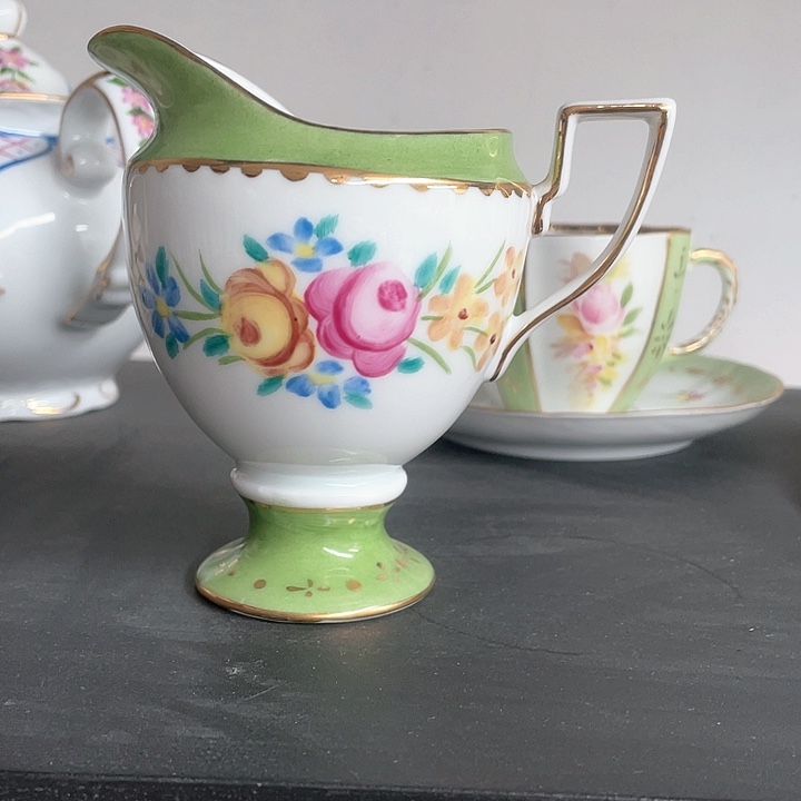 瓷片摆件。摆件。摆件。，我是一个很